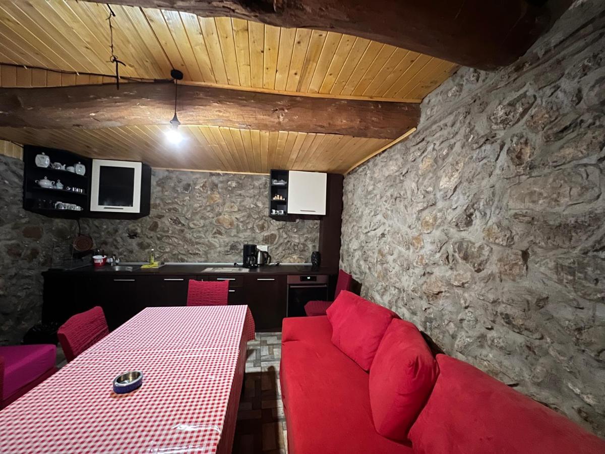 Цяла Ваканционна Къща- Florina Houses Hotel Goranovtsi Exterior photo